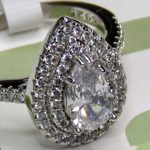 Macy's Silver Teardrop Diamond Cubic Zirconia Halo Ring S 925 Size 6 - Picture 8 of 8